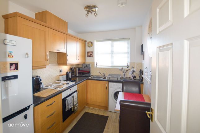 6 Sandmoor Place, Lymm photo 3