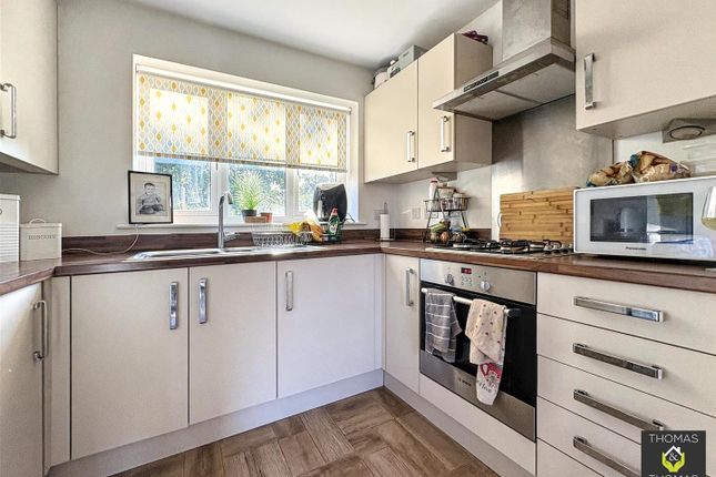 6, Hawthorn Close, Gloucester photo 3
