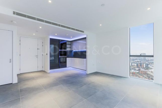 1-bed flat on Flat 1903 Dollar Bay Point 3, Dollar Bay Place, London, £2,750/mo