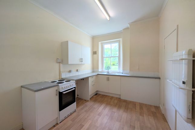 Flat 1, ANDOVER photo 3