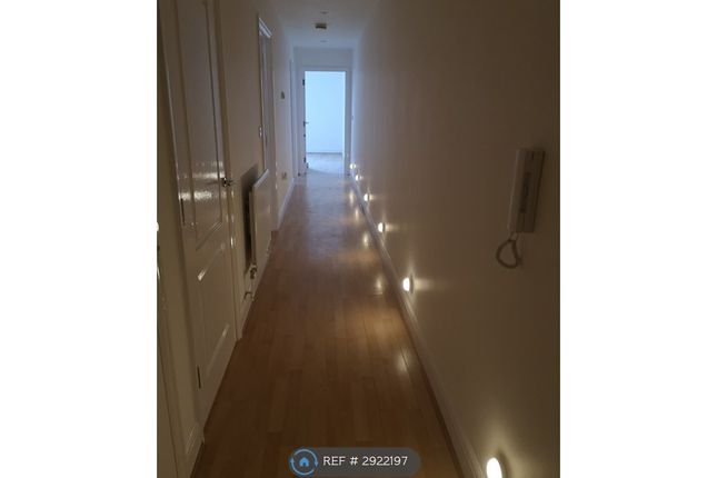 Flat, Kestrel House B Main Road, Biggin Hill, Westerham photo 2