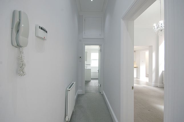 Flat 2, Birch Tree, 14 Beckenham Grove, Bromley photo 4