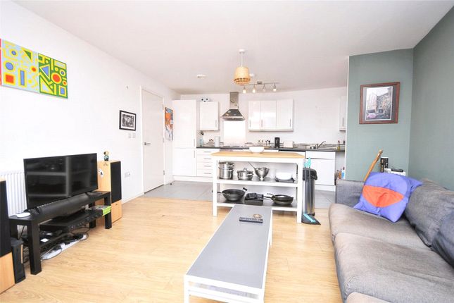 Flat for sale in Orchard Court, 35 Bell Green, London