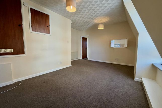139B, Fawcett Road, Portsmouth photo 2