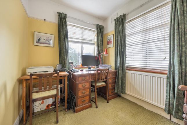 Property for sale in Manor Way, London