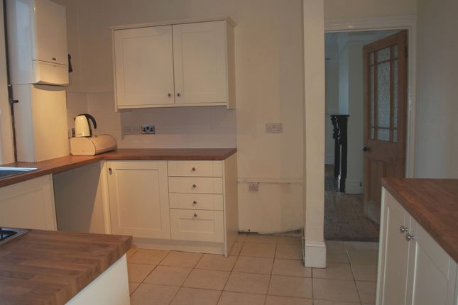 20, Park Avenue, Gillingham photo 5
