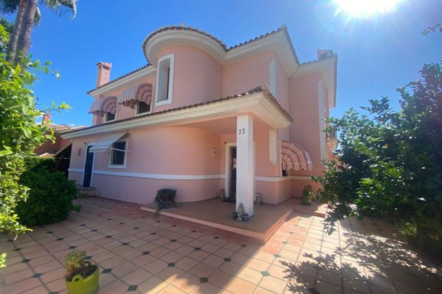 Villa for sale in 03110 Mutxamel, Alicante, Spain