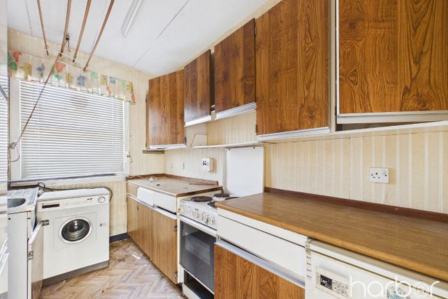 15 Newhaven Street, Carntyne, Glasgow City photo 4