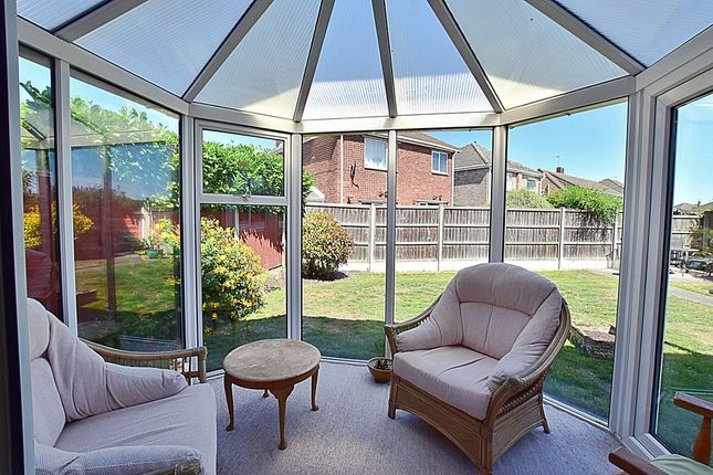 33, Constance Avenue, Lincoln photo 2