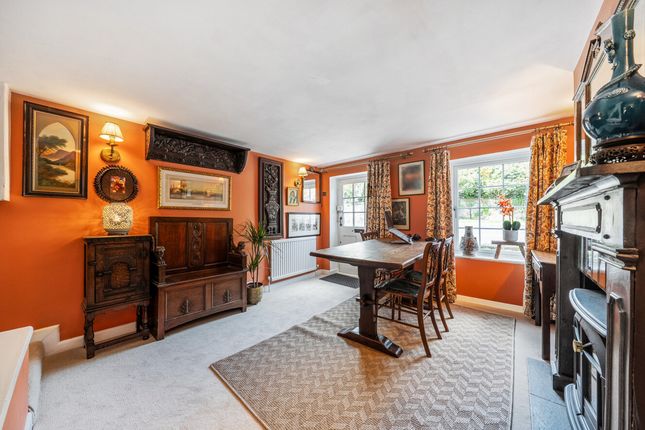 Wisteria Cottage, 103, Lower Street, Pulborough photo 4