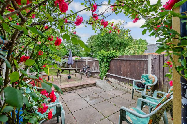 2-bed terraced on 27, St. Martin's Road, Dartford, £300,000