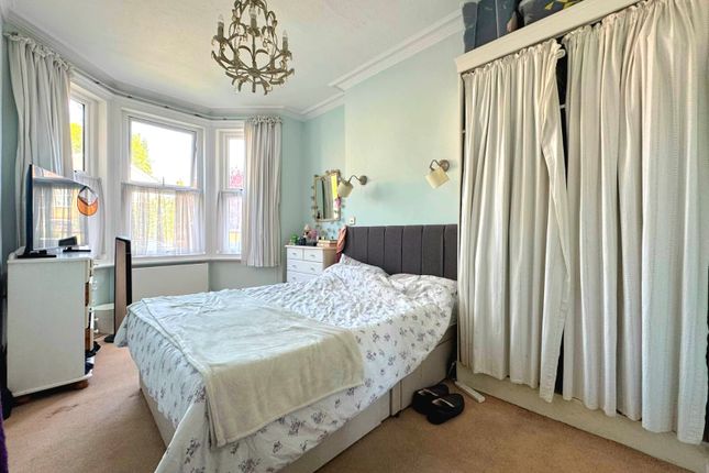 9, Bolton Road, Harrow photo 5