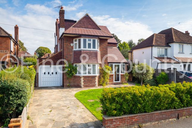 Thumbnail Detached house to rent in Harefield Avenue, South Cheam