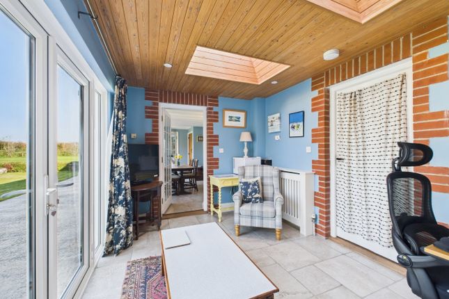 Jago, Trewartha, Truro photo 4
