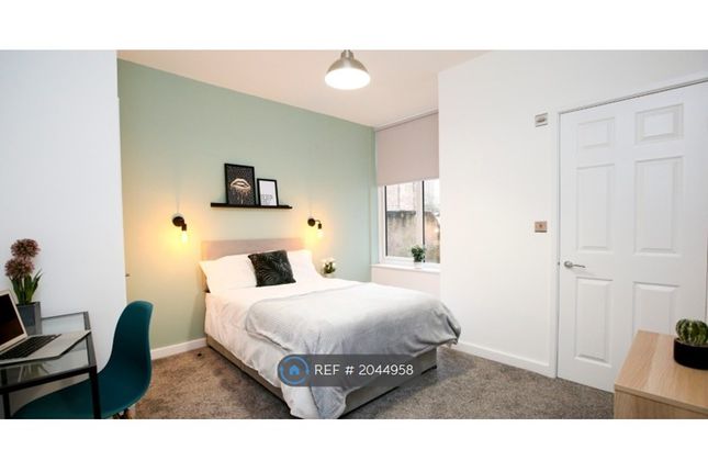 Thumbnail Room to rent in Carlton Road, Birkenhead