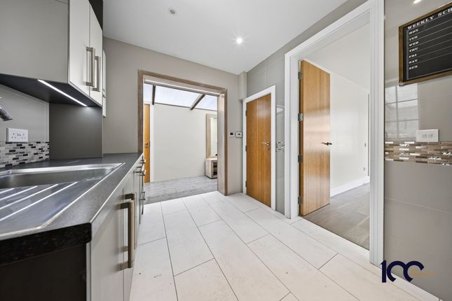 162 Charminster Road, London photo 4