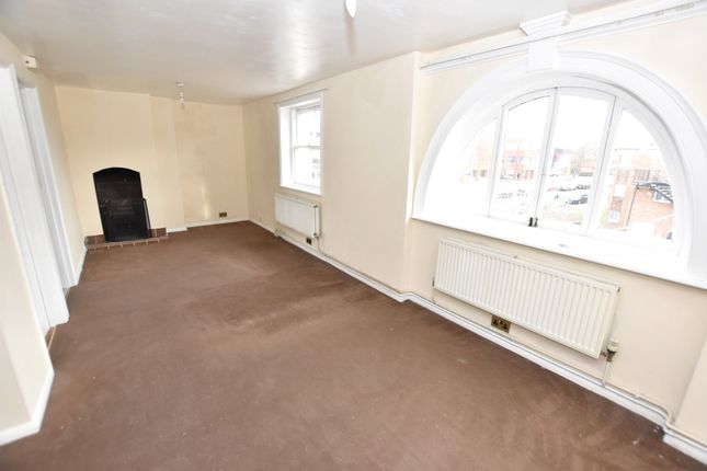 Flat 1, 152 High Street, Margate photo 4