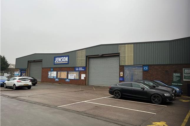 Industrial to let in Larsen Trade Park, Larsen Road, Goole, East Riding Of Yorkshire