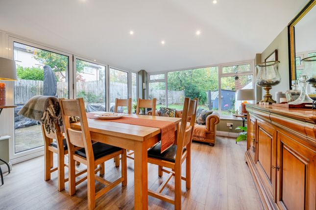 5 Bradford Close, Taunton photo 4