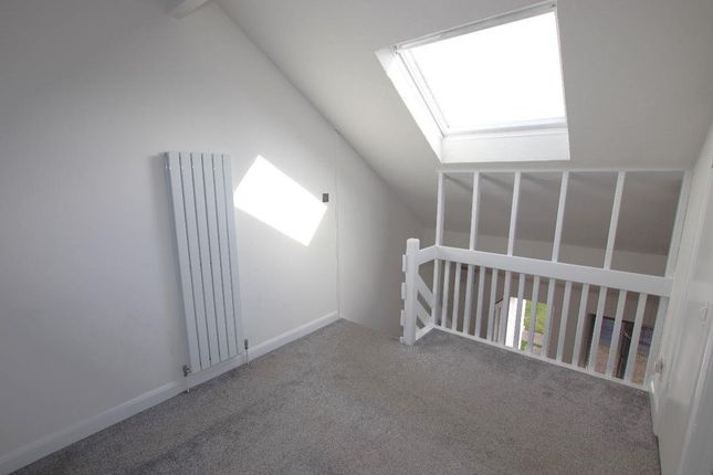 62 Hampstead Avenue, Clacton on Sea photo 3