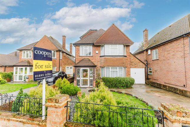 4-bed detached on St. Georges Drive, Ickenham, £915,000