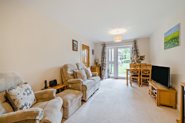 Moormead Road, Wroughton, Swindon photo 4