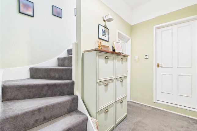Flat 4, 564, Bath Road, Bristol photo 3