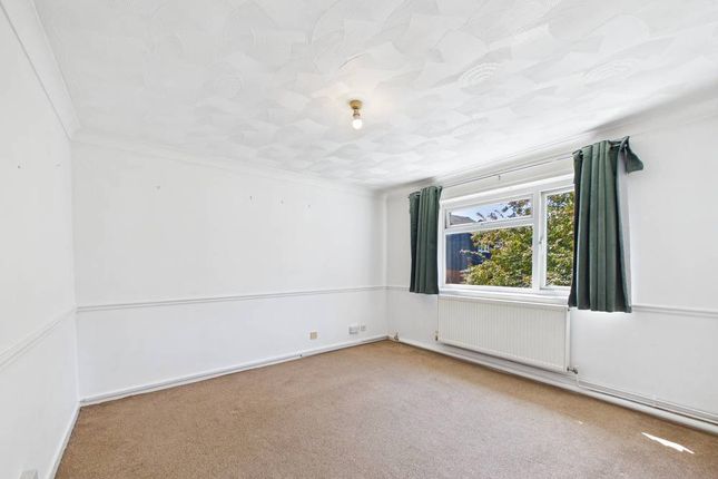 14 College Court,, Colchester Road, Manningtree photo 2
