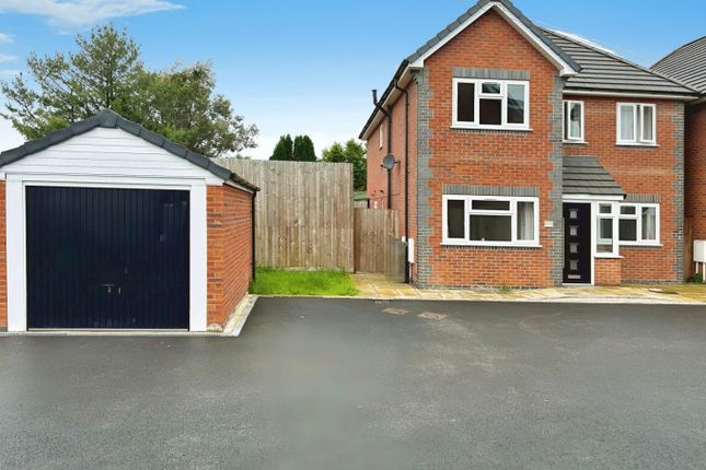 Thumbnail Detached house to rent in Wood Lane, Short Heath, Willenhall