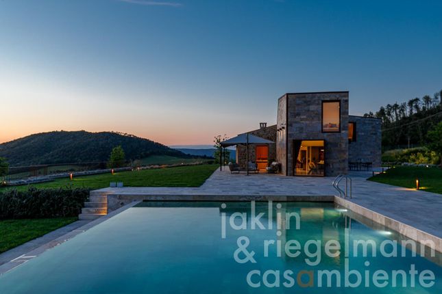 Country house for sale in Italy, Tuscany, Pisa, Volterra