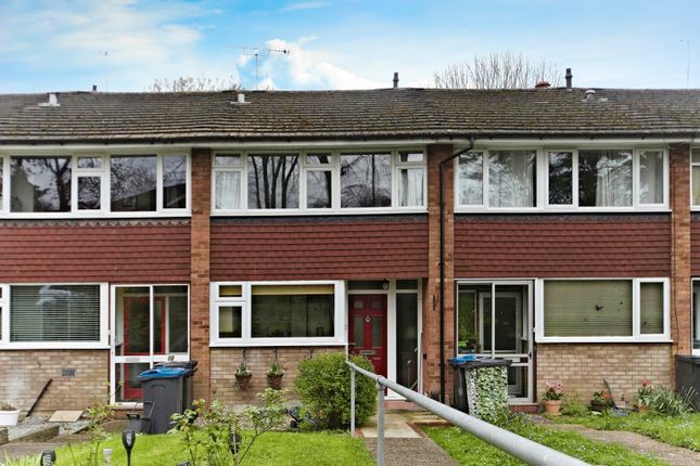 Thumbnail Terraced house for sale in Vauxhall Gardens, South Croydon, Surrey