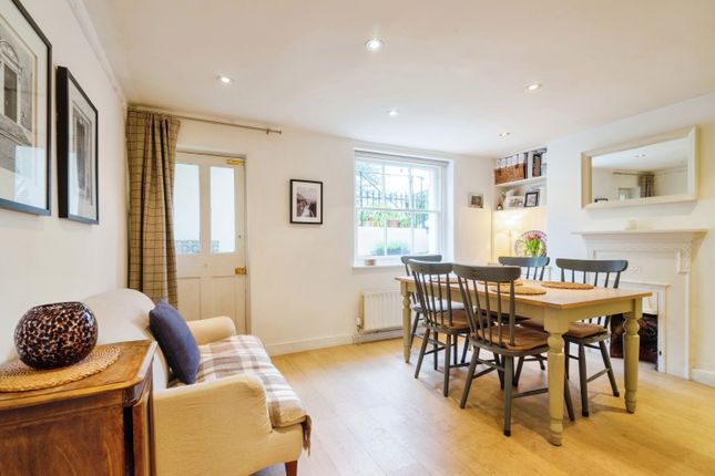 Terraced house for sale in Walcot Square, Kennington