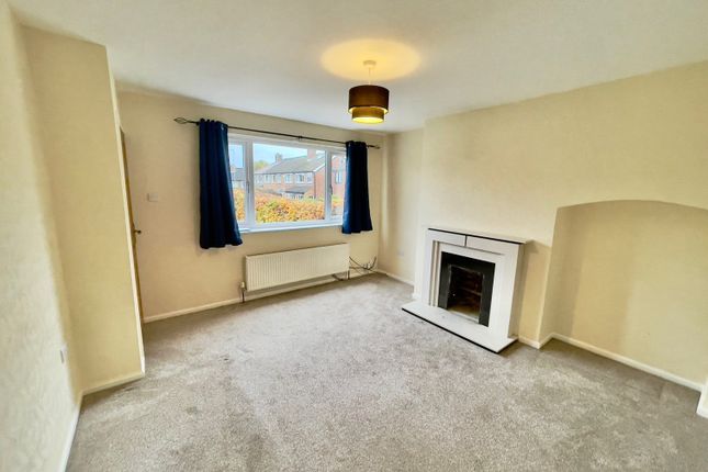 46, Westfield Drive, Leeds photo 4
