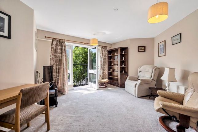 27 Oxlip House, Airfield Road, Bury St. Edmunds photo 4