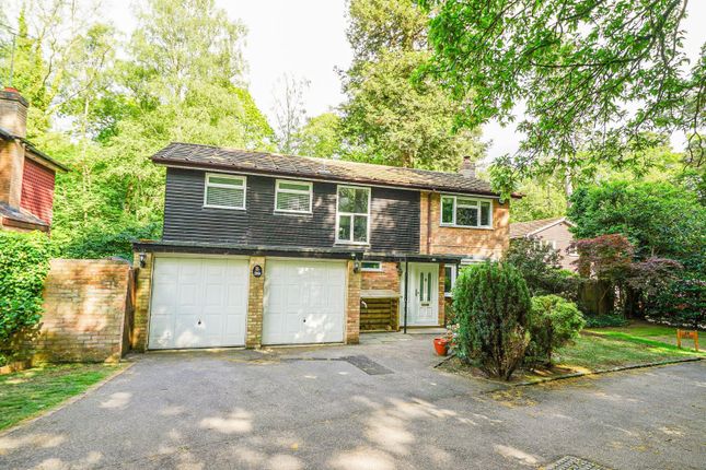 Thumbnail Detached house for sale in Redwood Glade, Leighton Buzzard