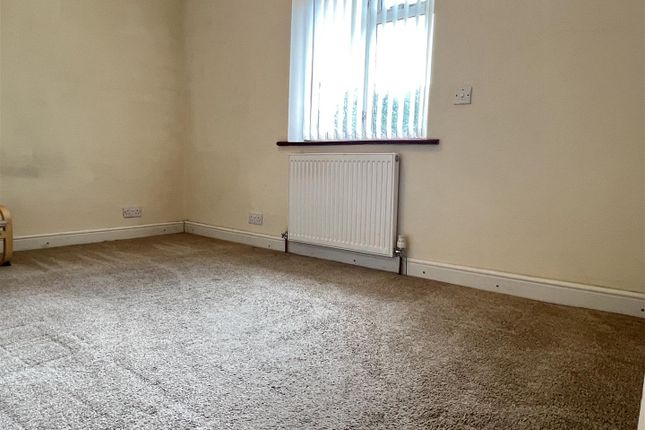 Flat 7, Reeves Street, Walsall photo 5