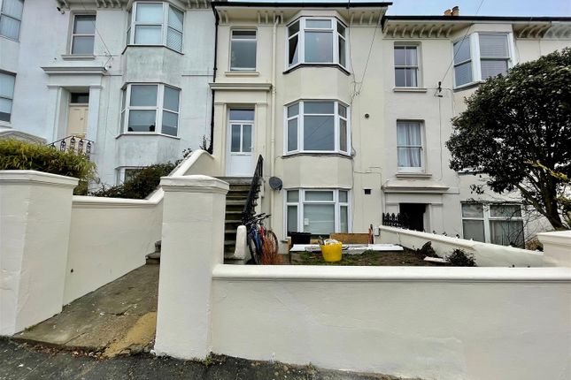 Thumbnail Flat to rent in Old Shoreham Road, Brighton