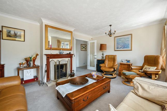 1, Fairfield Chase, Bexhill-On-Sea photo 3