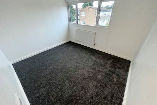 Terraced house to rent in Poplar Avenue, Chelmsley Wood, Birmingham