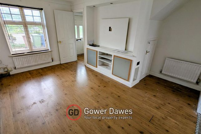 99, Cole Avenue, Chadwell St.Mary photo 3