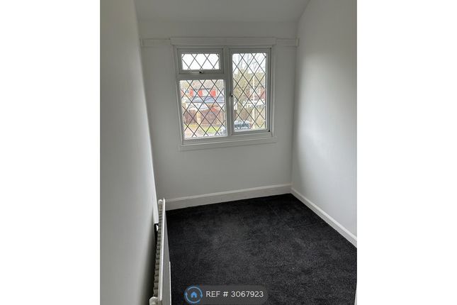 Knollmead Road, Surbiton photo 5