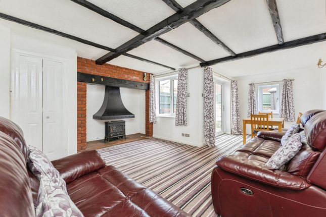 74, Rydon Acres, Newton Abbot photo 4