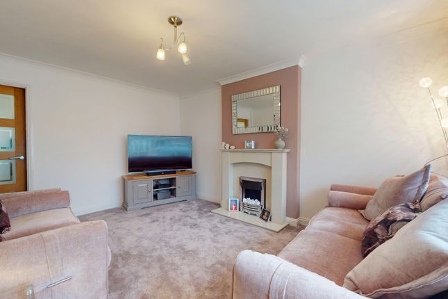 34, Silverdale Way, South Shields photo 3