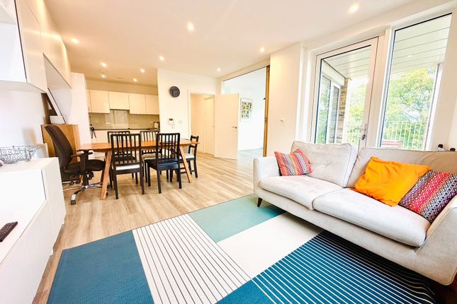 14 Laidlaw House, 15, Medawar Drive, London photo 2