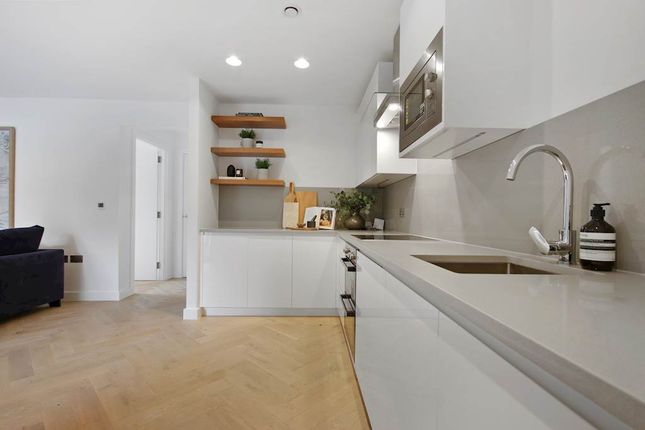 Thumbnail Flat to rent in Bell Foundry Close, Croydon