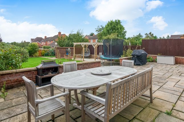Tokoloshe, Long Marston Road, Welford on Avon photo 3