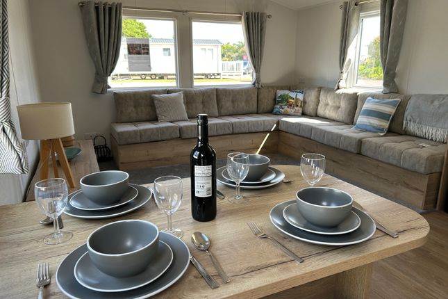 2, Oyster Bay Coastal & Country Retreat, Truro photo 2