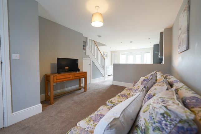 32 Thurso Way, Leicester photo 4