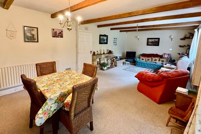 26, St. Edwards Drive, Lincoln photo 3