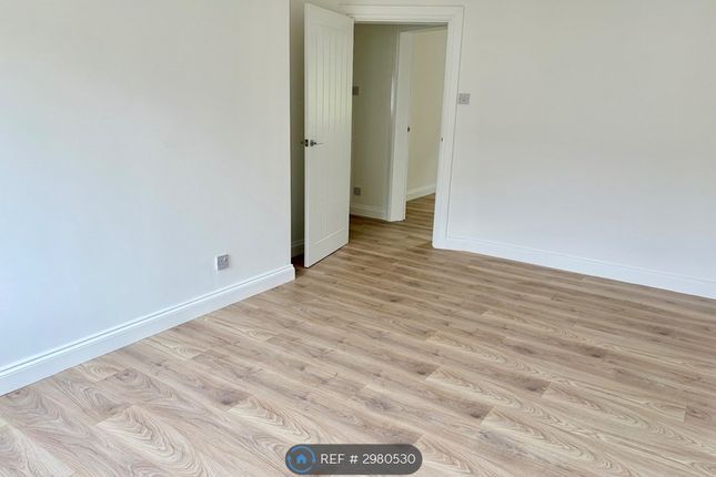 Broomhead Drive, Dunfermline photo 2